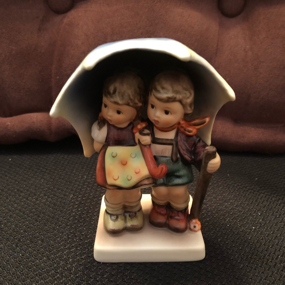 Hummel Stormy Weather couple